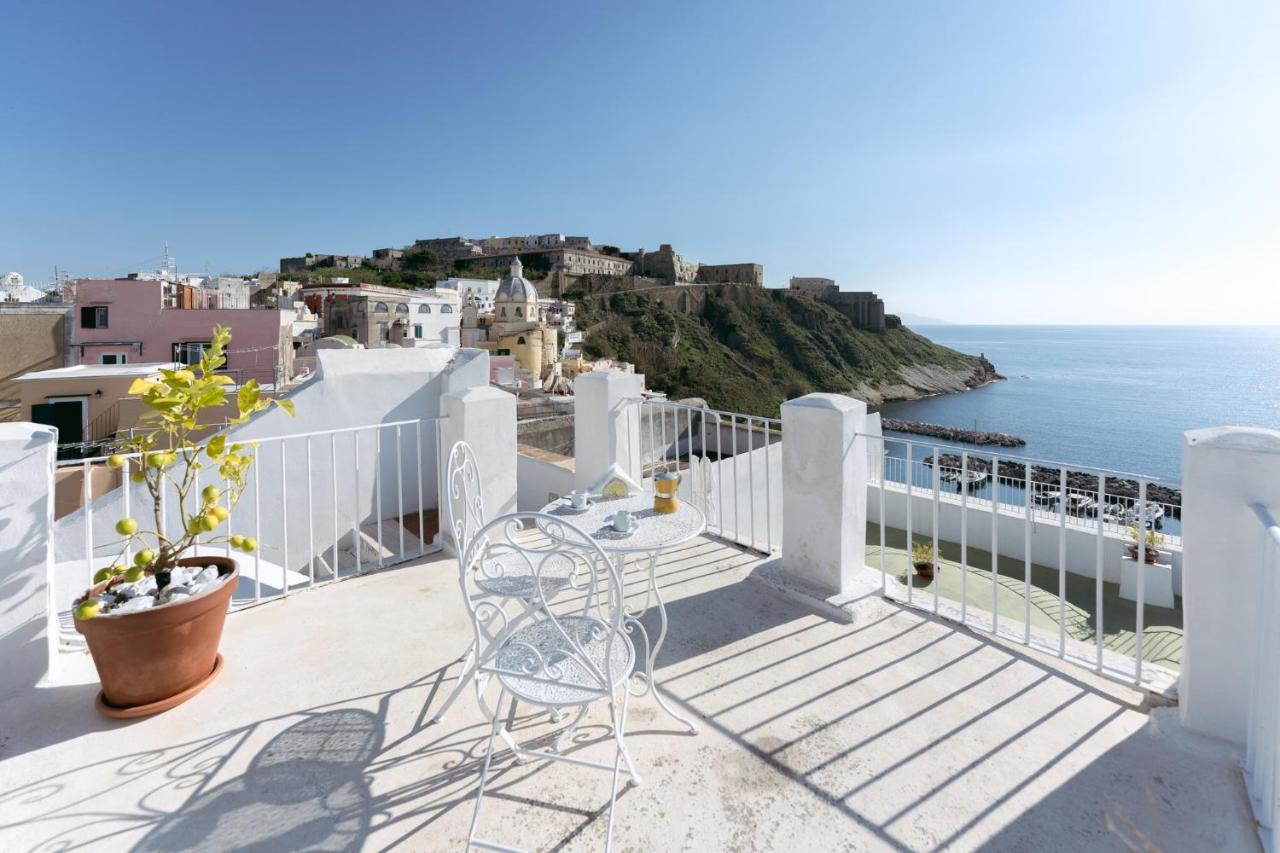 Ferienwohnung Torretta Corricella- Torretta Procida Exterior foto